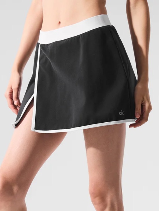 ALO Yoga Dresses & Skirts - ALO Yoga Airbrush Streamlined Skirt in Black/White - M